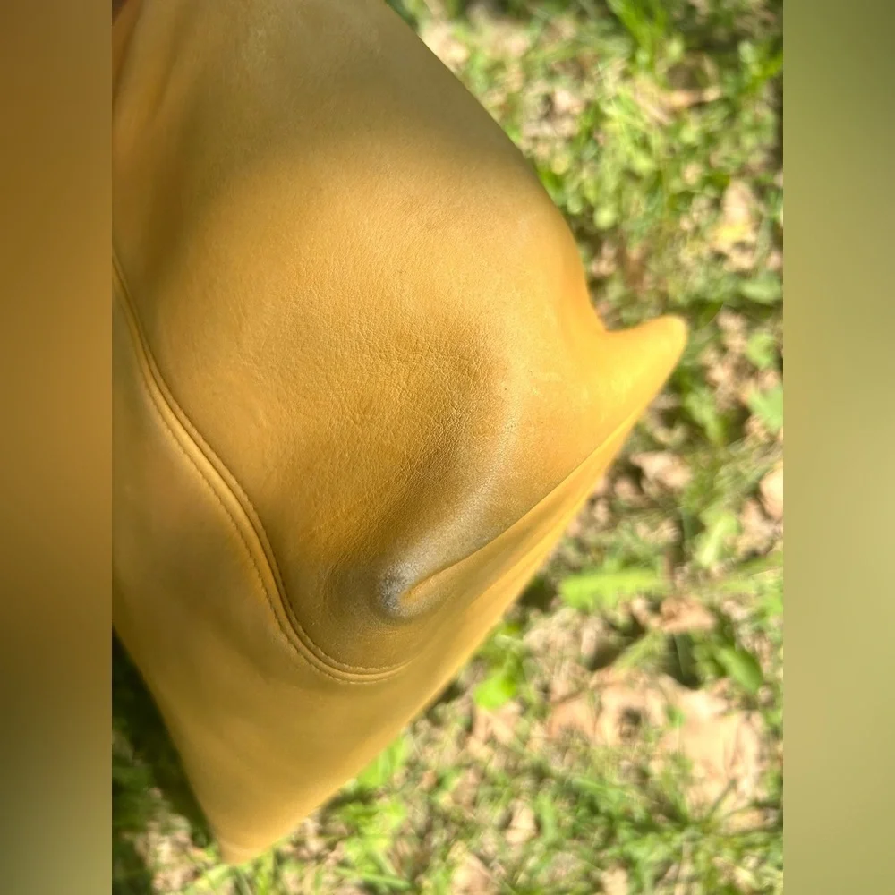 1994 True Vintage Coach Waverly Yellow Tote Bag​ - Picture 5 of 15